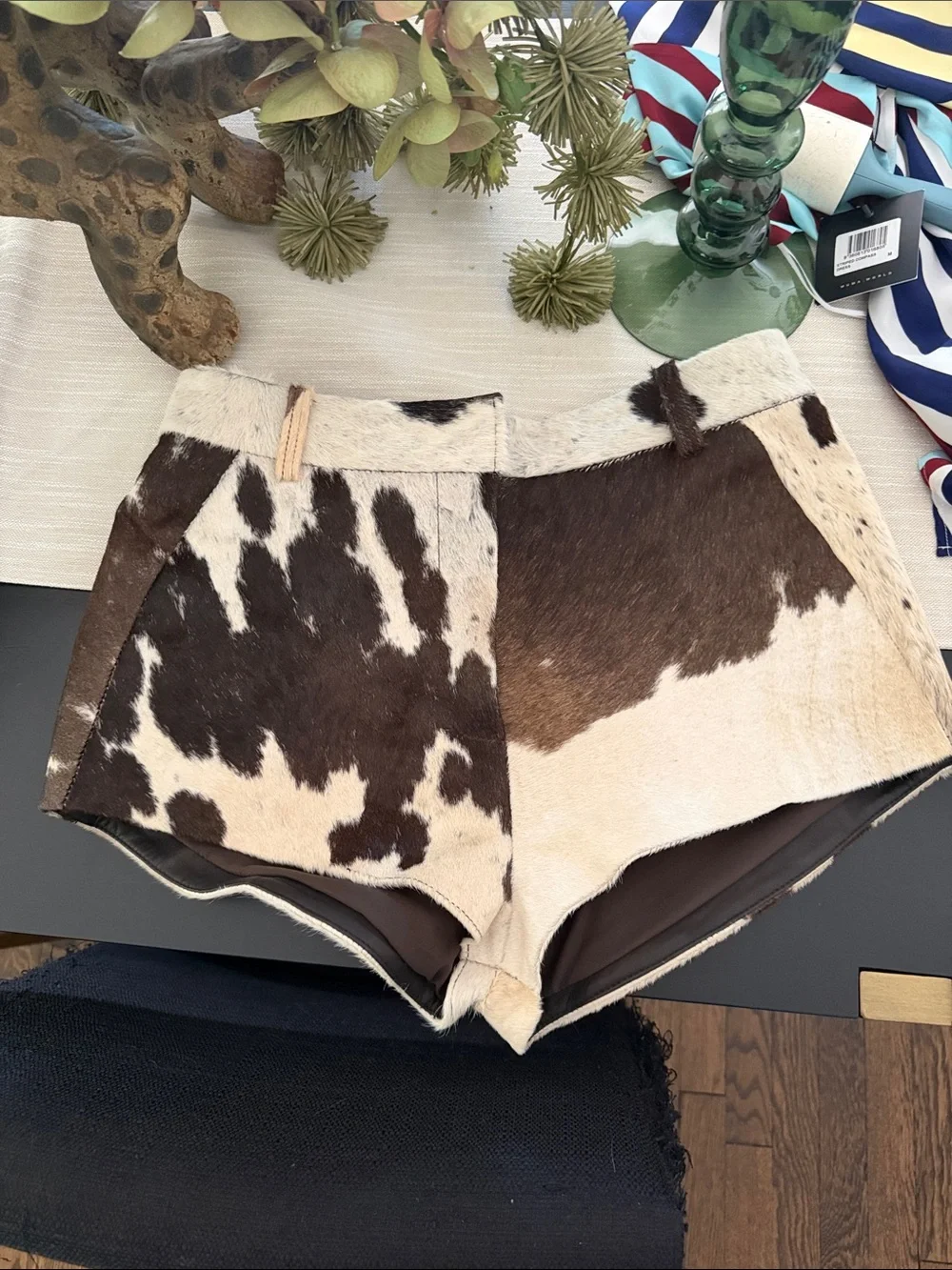 Lamarque Cowhide Patchwork Shorts - Brown & White M (never worn)